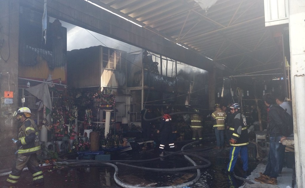 Incendio en Mercado Jamaica afectó 25 locales: Protección Civil