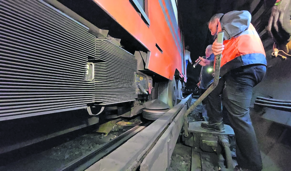 Licitan sustitución de aparatos de vías en Línea 9 del Metro