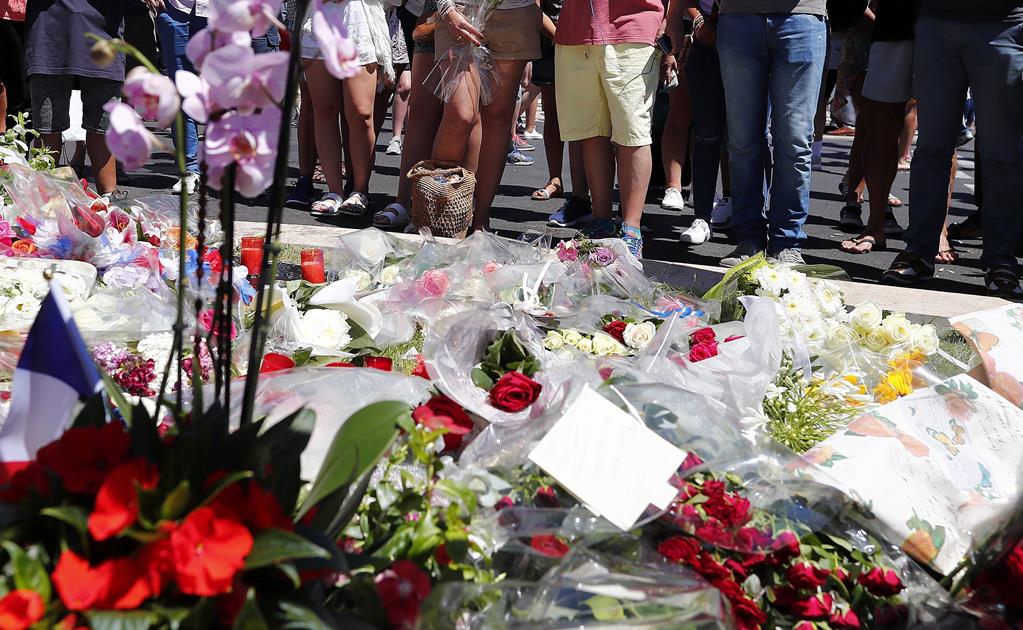 Francia anuncia ocho nuevas detenciones por atentado en Niza 