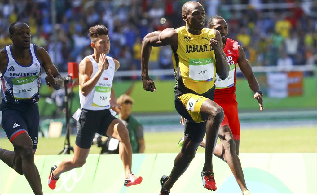 Río 2016: Bolt clasifica a las semifinales de los 100 metros 