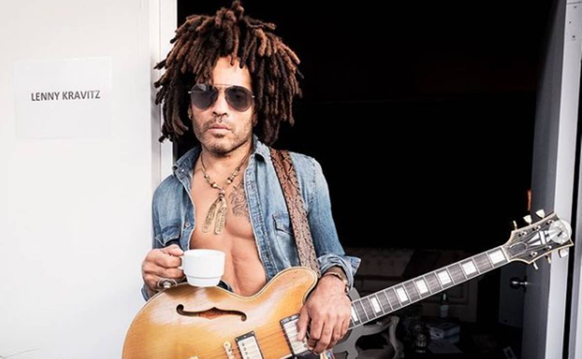 Lenny Kravitz derrite la web con impactante abdomen de acero a sus 56 años