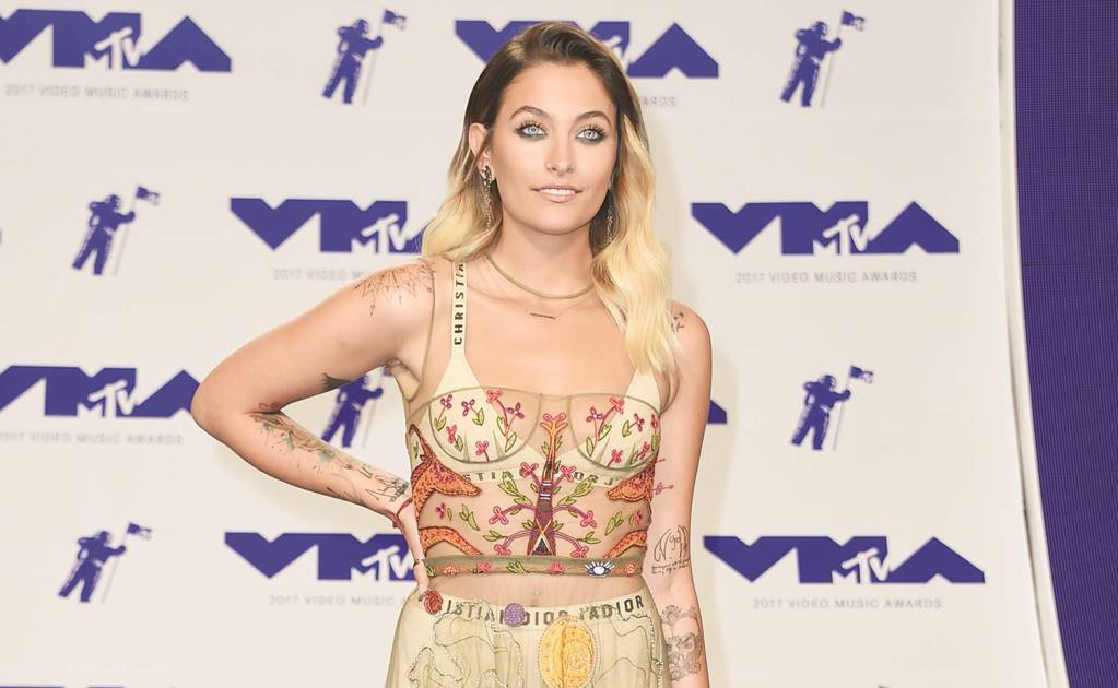 Paris Jackson posa topless en Instagram