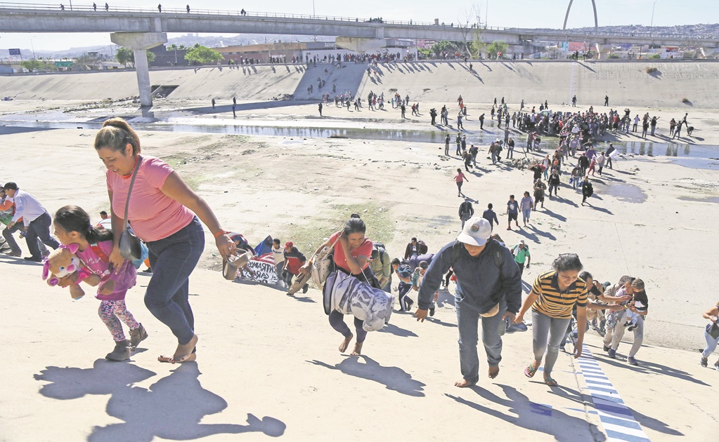 Migrantes en Tijuana prevén pedir asilo a EU con huelga de hambre 