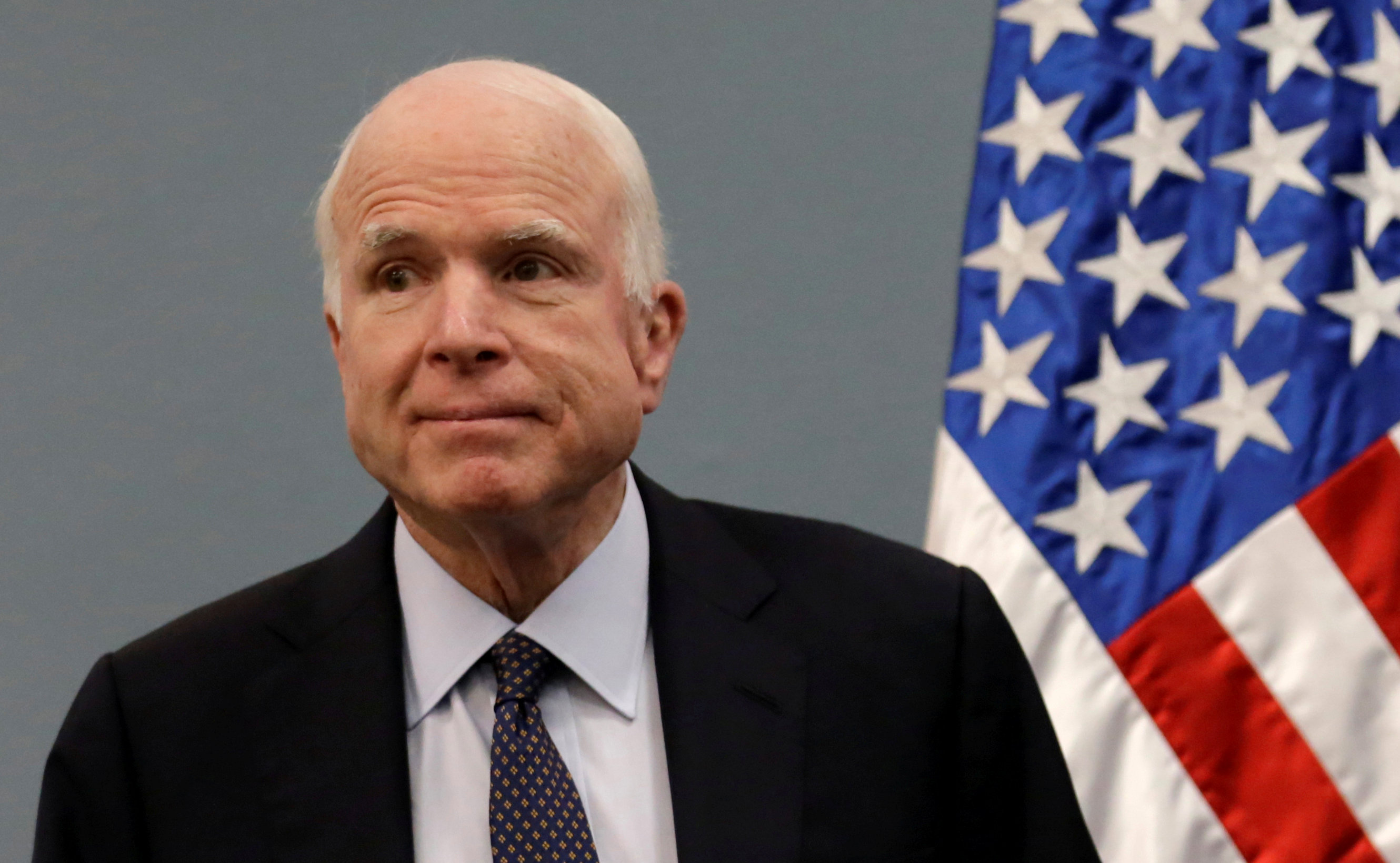 Diagnostican cáncer cerebral al senador estadounidense John McCain