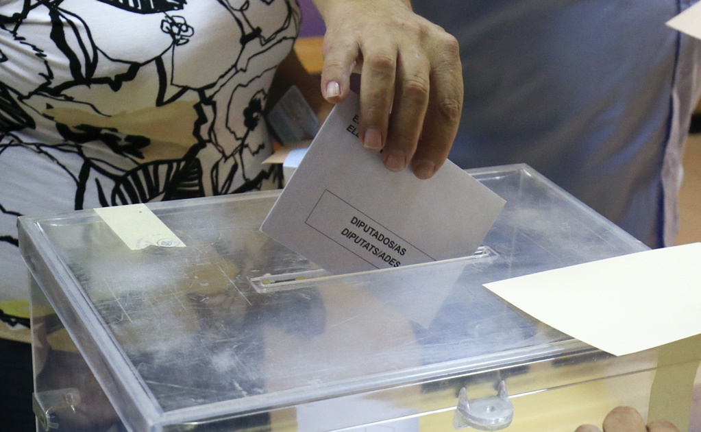 Cierran urnas en España e inicia conteo de votos