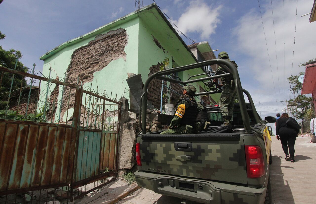 Sumarían 10 mil viviendas afectadas por sismo en Puebla