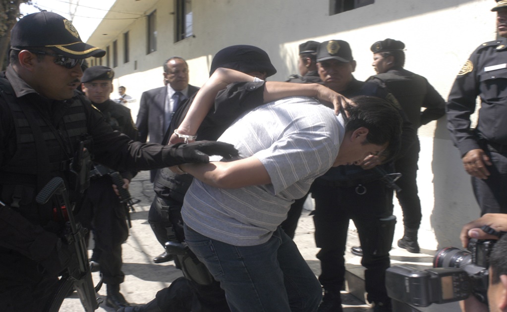 Detienen a 28 personas tras operativo contra armas y drogas en Tláhuac