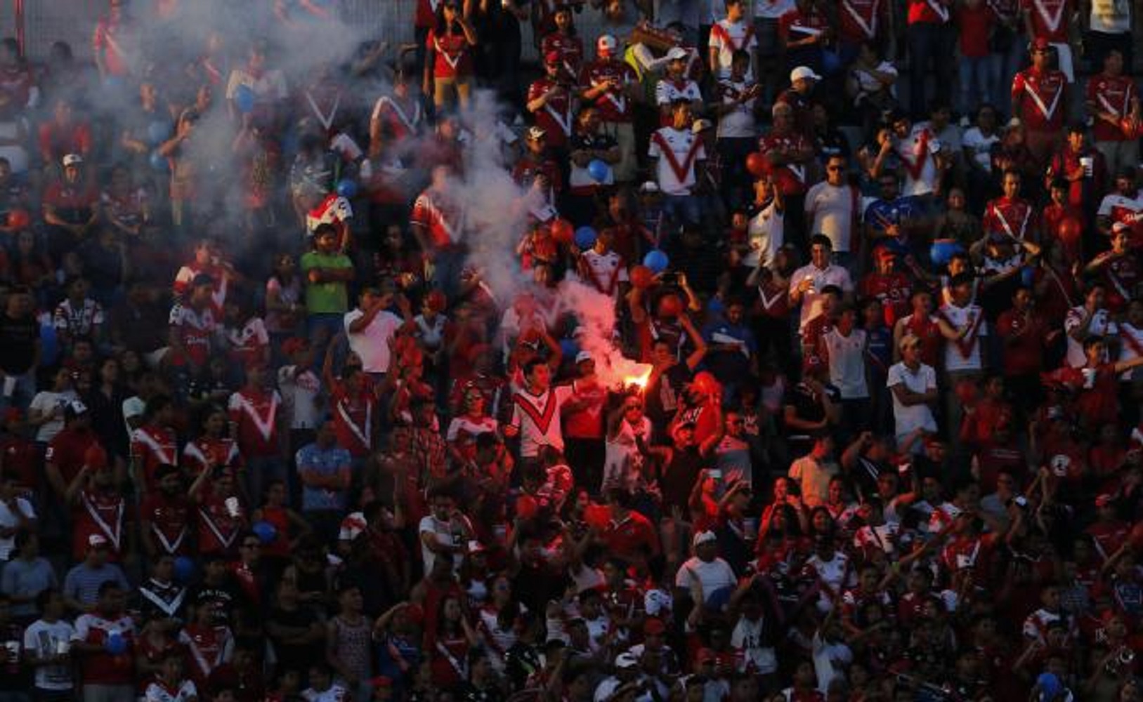 Aficionados de Veracruz y América protagonizan pelea