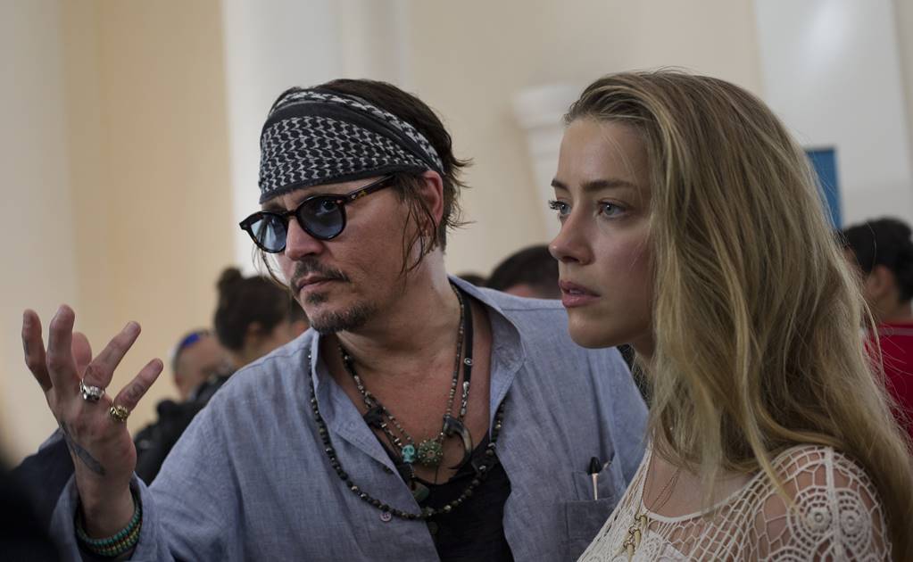Esposa de Johnny Depp planta a juez australiano 