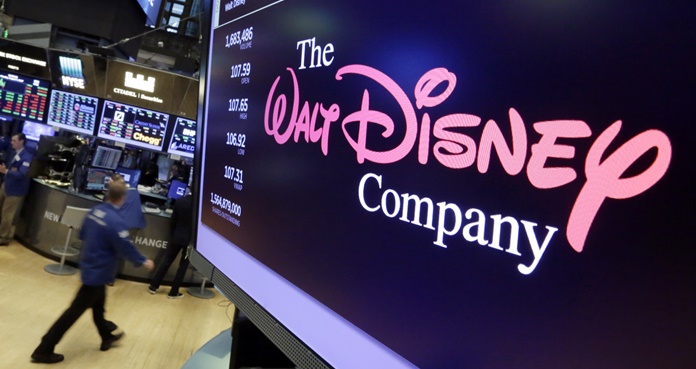 El mexicano Carlos López Estrada dirigirá cinta animada para Disney