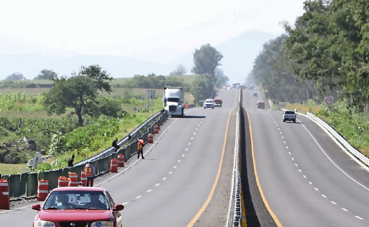 Dramático accidente de tránsito en Ecuador deja tres muertos y 20 heridos