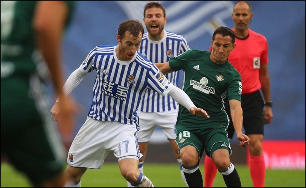 Guardado y Vela juegan en empate 4-4