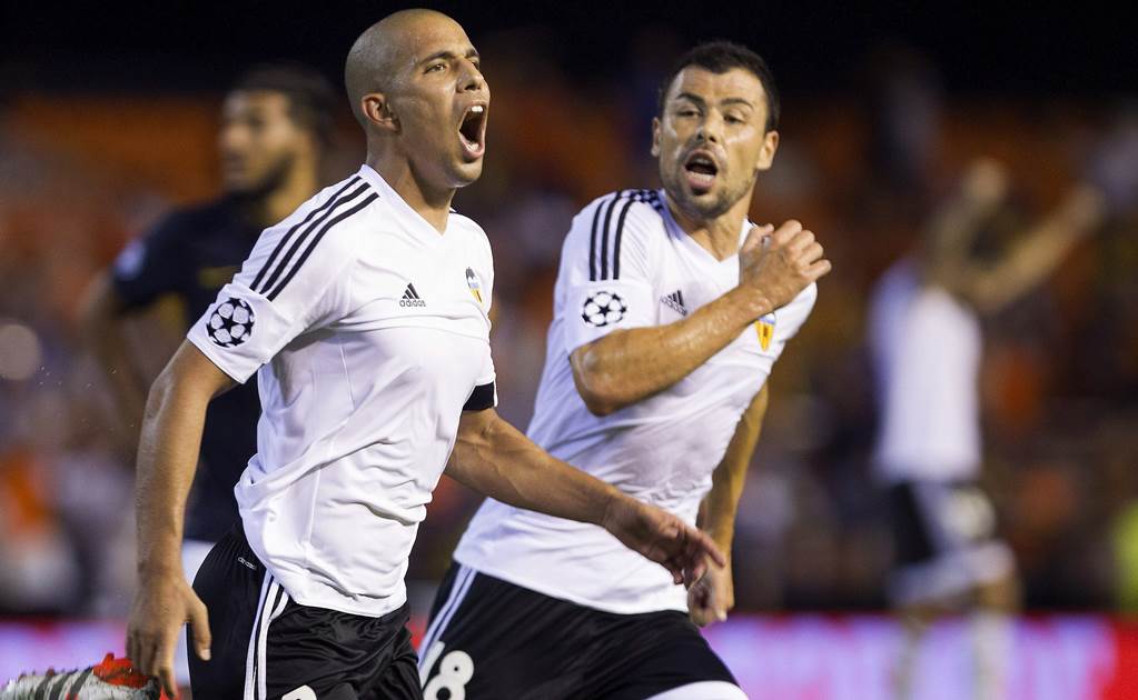 Valencia encamina su pase a Champions