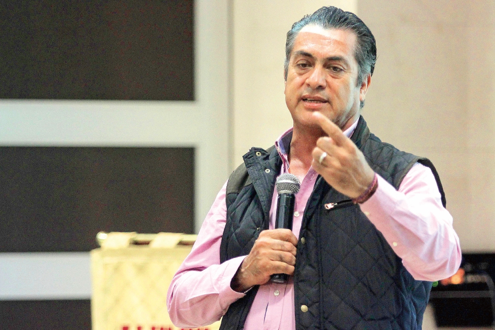 'El Bronco' busca un alivio para las finanzas de NL