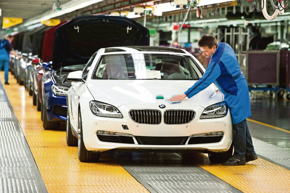 BMW duplicará número de proveedores