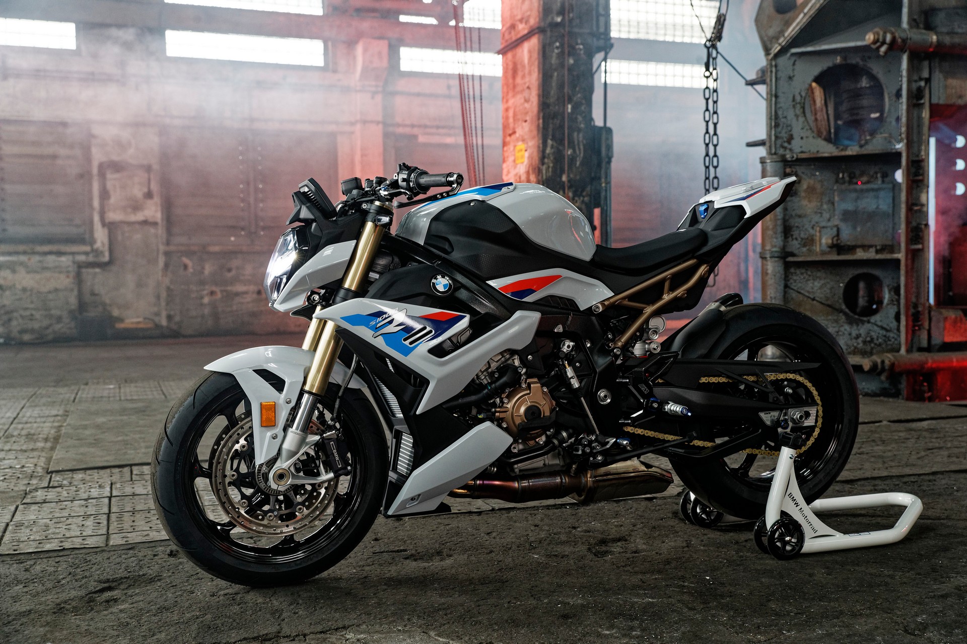BMW Motorrad presenta la nueva S 1000 R 2021