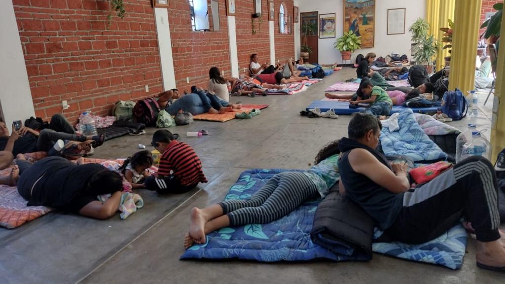 Valoran mover a otro sitio albergue para migrantes de Tláhuac