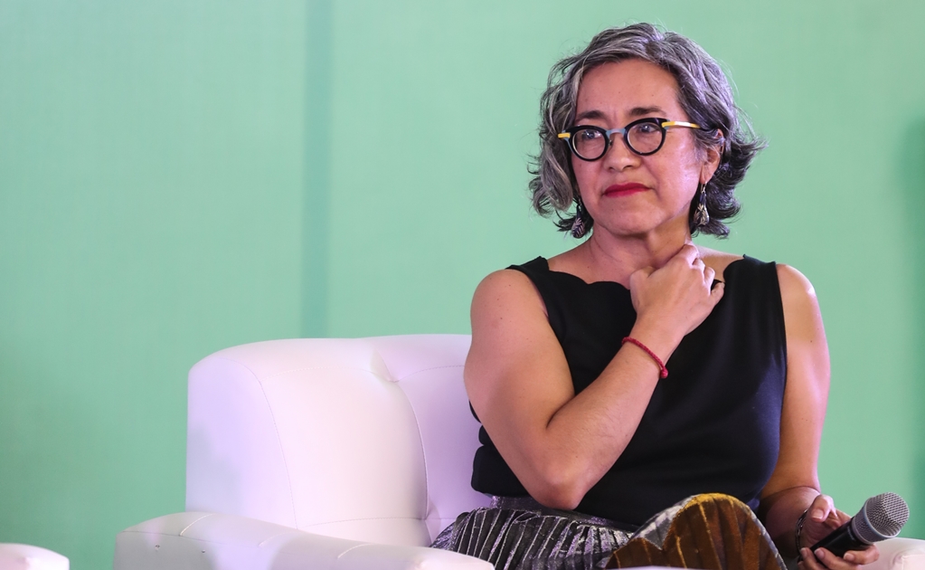 Cristina Rivera Garza defiende su libro sobre Rulfo