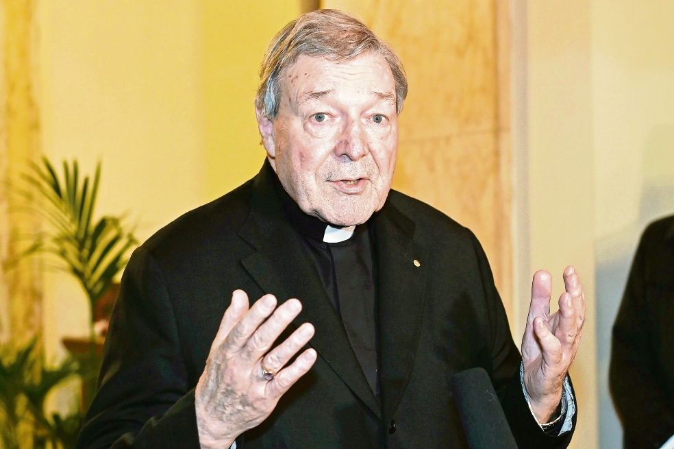 Australia acusa a cardenal por cargos de abuso sexual