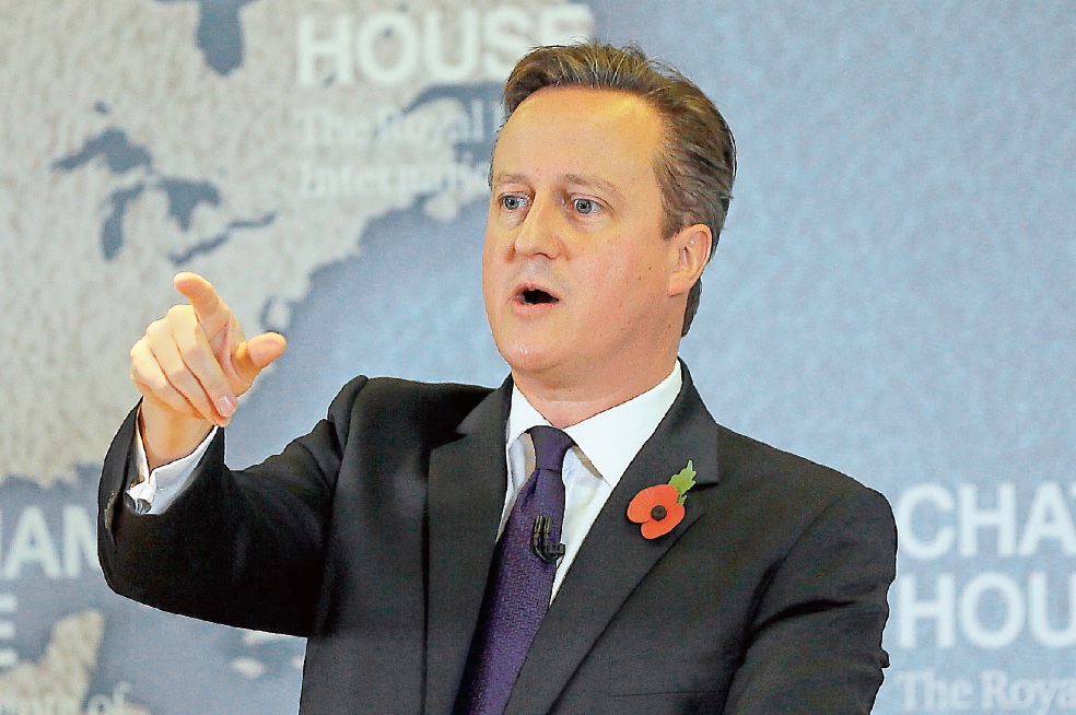 Cameron exige reformas para seguir en la UE