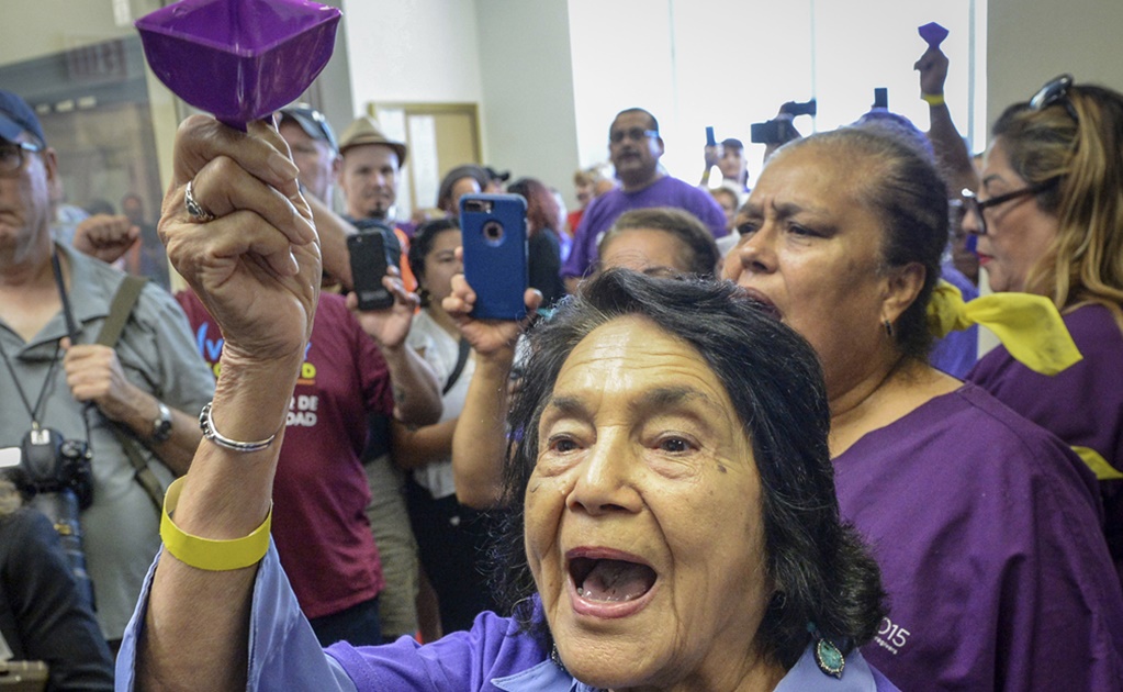 La histórica líder sindical en EU, Dolores Huerta, da su respaldo a la candidatura de Kamala Harris