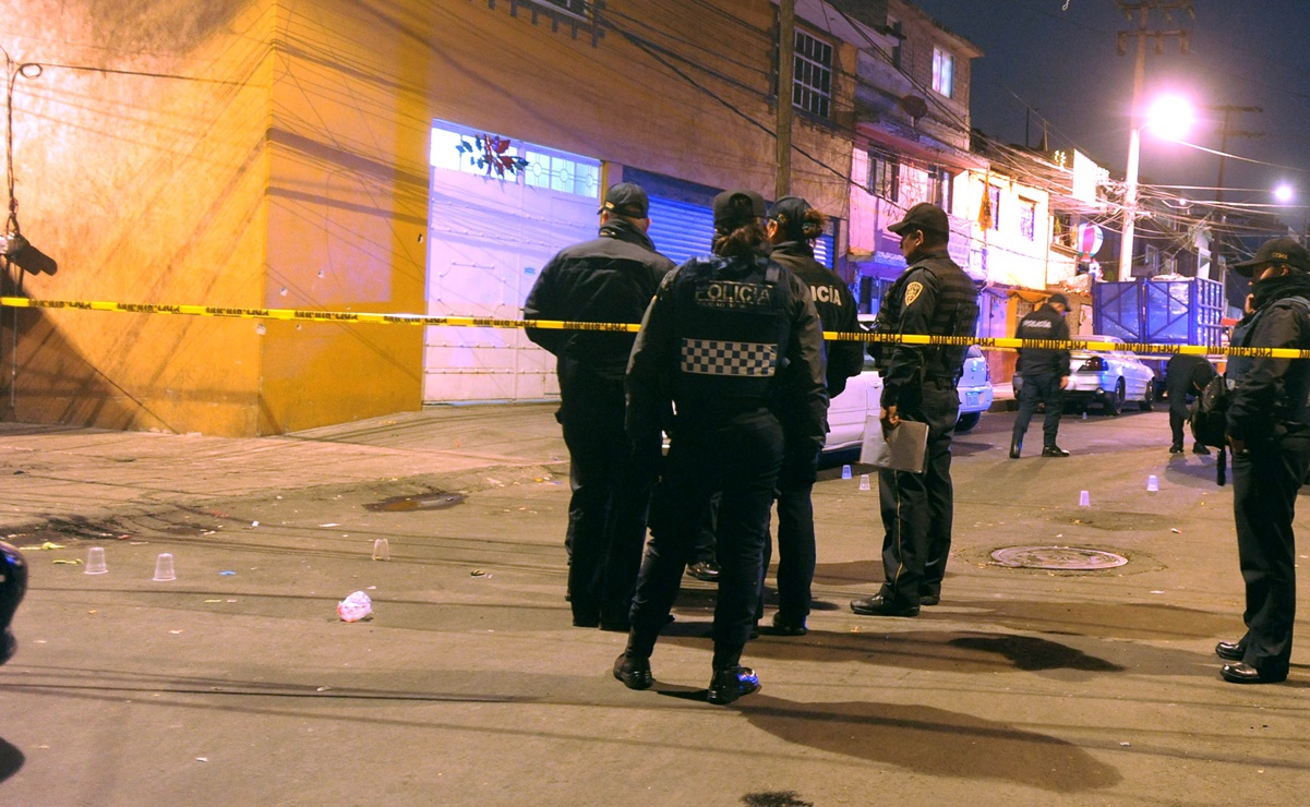Matan de 30 tiros a dos hombres en Iztapalapa