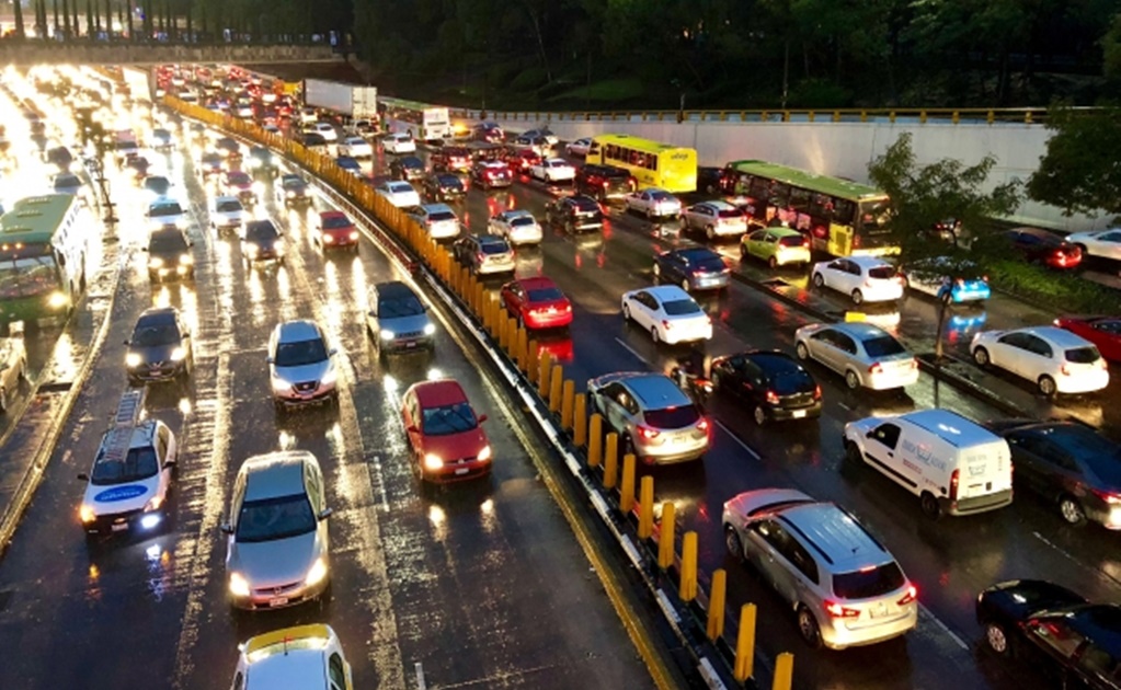 Llueve en 7  delegaciones; prevén caída de granizo