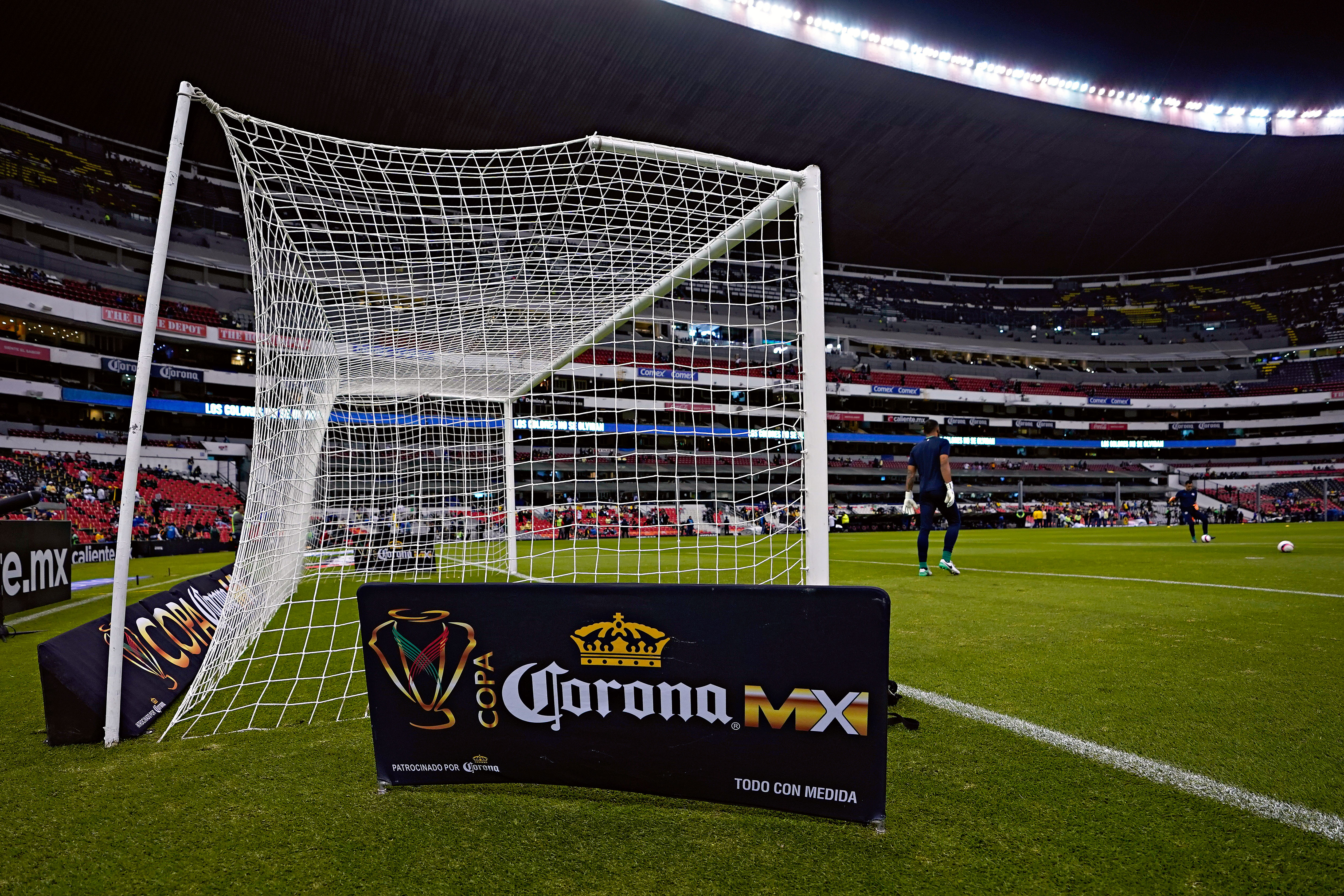 Razones y sinrazones para  seguir o cancelar la Copa MX