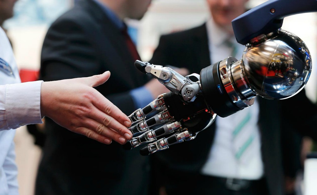 En 50 años, robots sustituirán a empleados