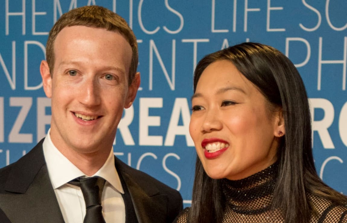 Mark Zuckerberg presume orgulloso a su amorosa familia con Priscilla Chan