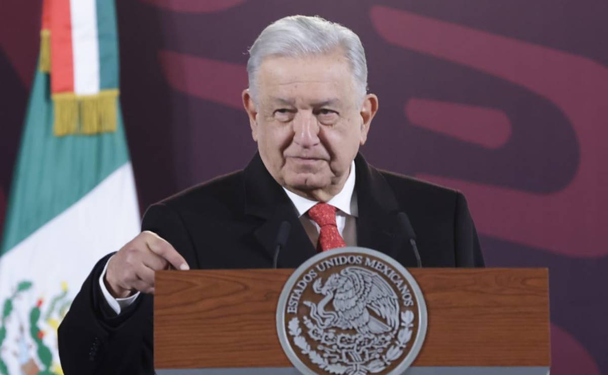 AMLO dice a opositores que “la dictadura” se acaba en ocho meses; “el pueblo es el que decide”