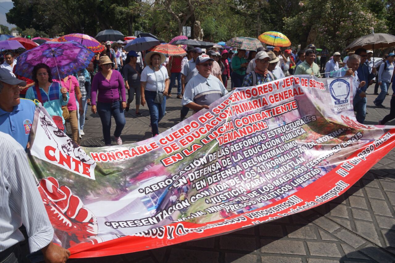 Aplica SEP descuentos a maestros que no fueron a clases en Oaxaca