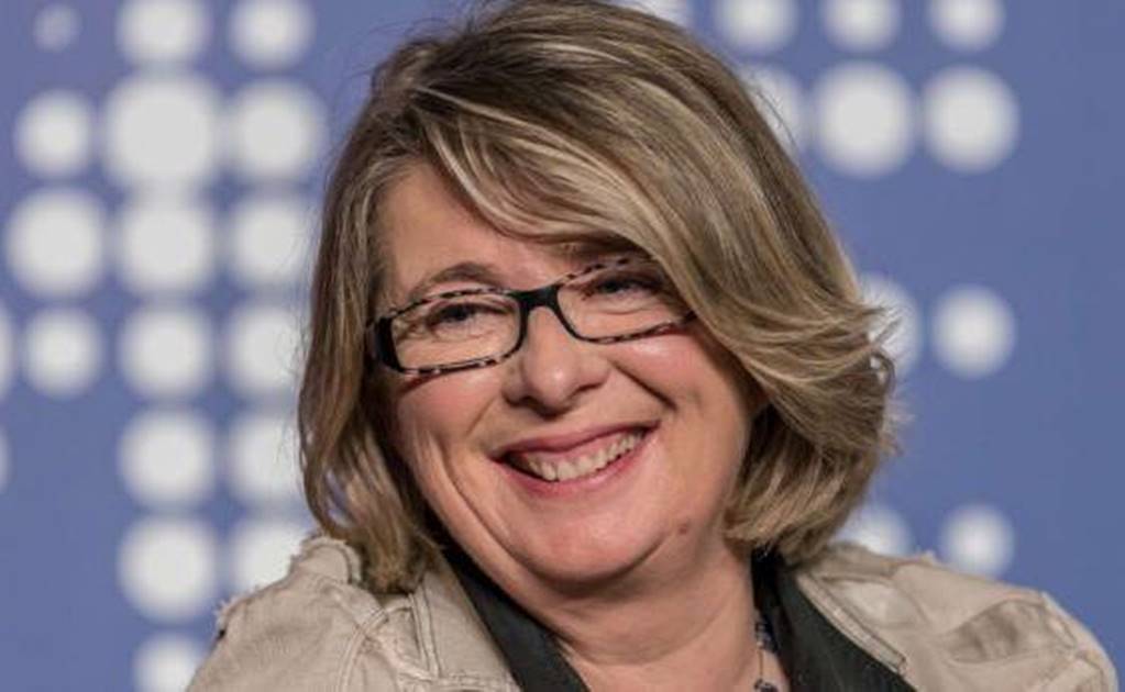 Diputada francesa muere mientras daba discurso en favor de Macron