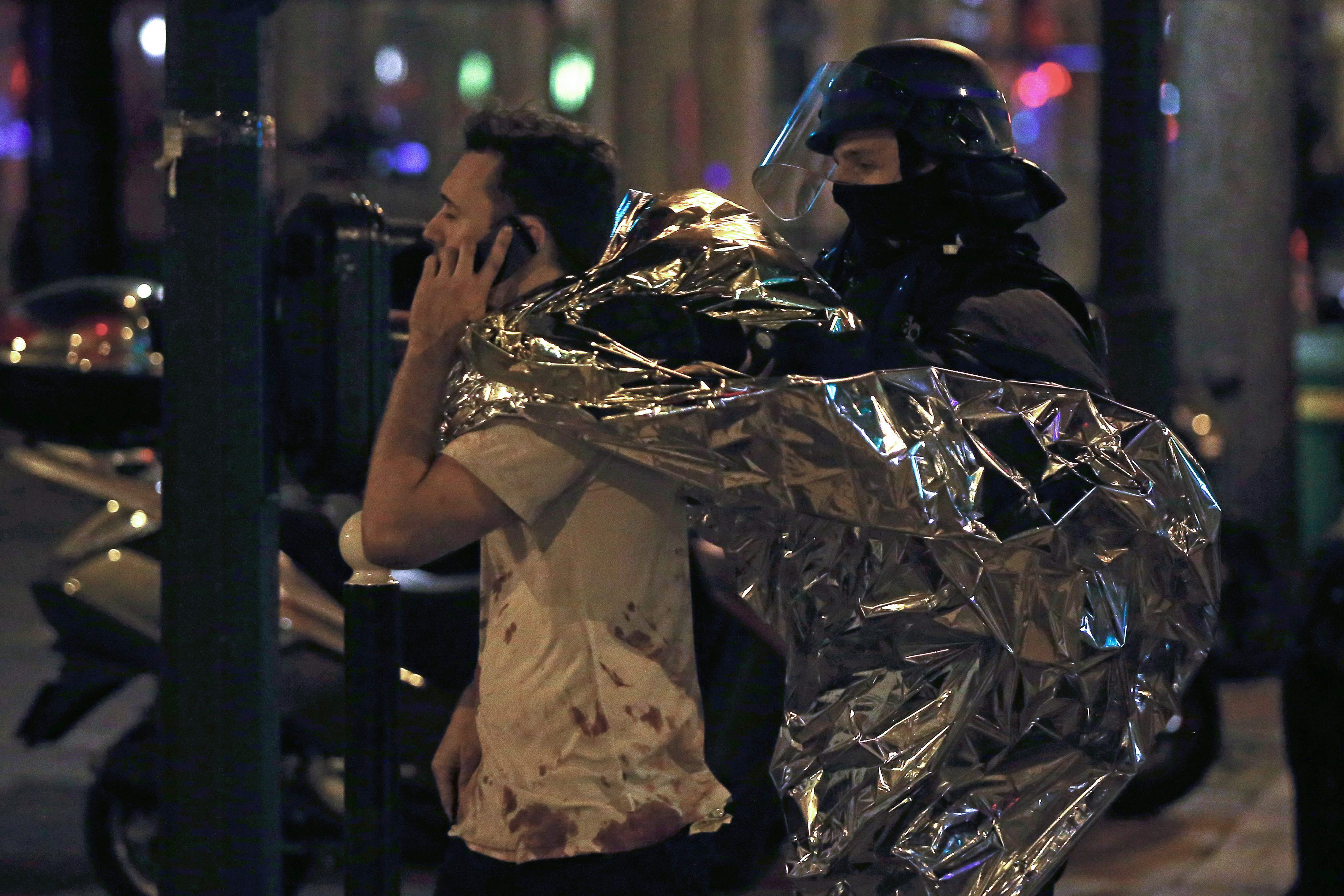 Hospitales de París han atendido a 300 heridos en atentados