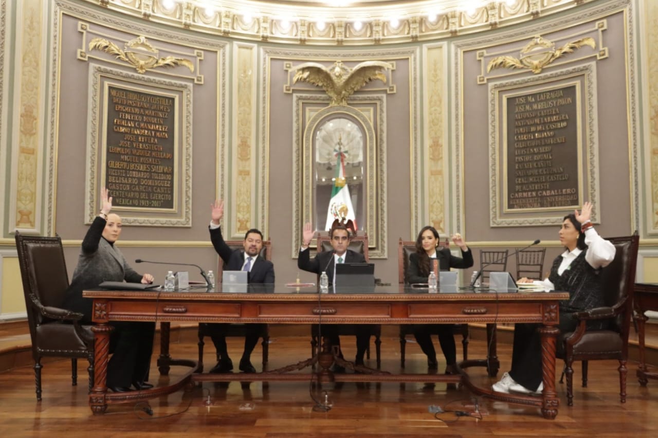 Instala Congreso del Estado Comisión de Comunicaciones e ...