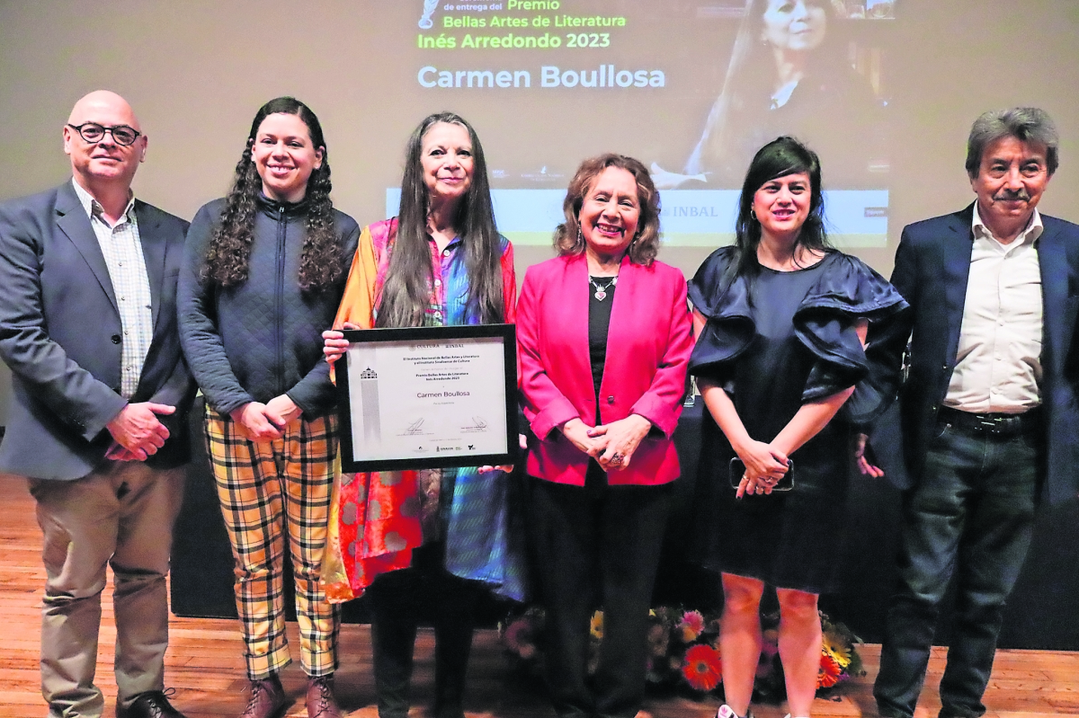 Carmen Boullosa recibió el Premio Inés Arredondo 2023