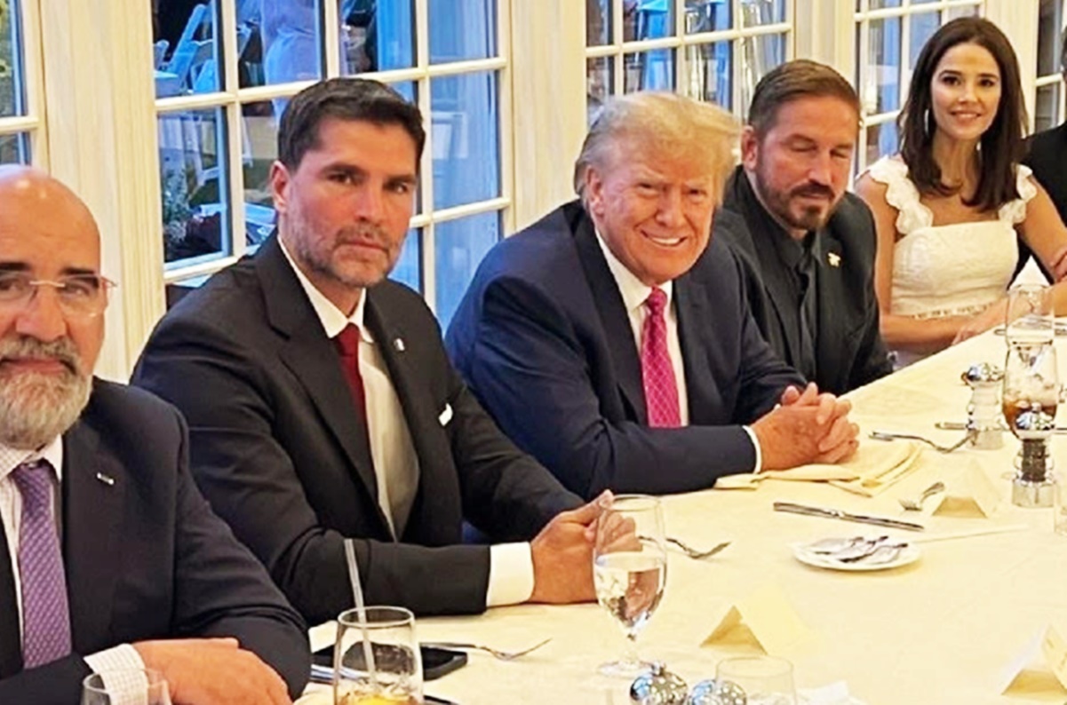 Así fue el encuentro entre Eduardo Verastegui y Donald Trump