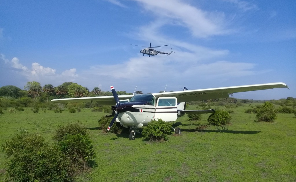 Asegura Marina avión tipo cessna con media tonelada de presunta cocaína en Chiapas