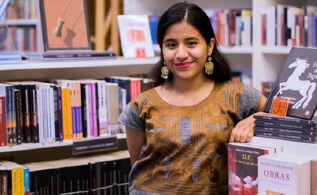 UNAM student creates network of community libraries in Oaxaca