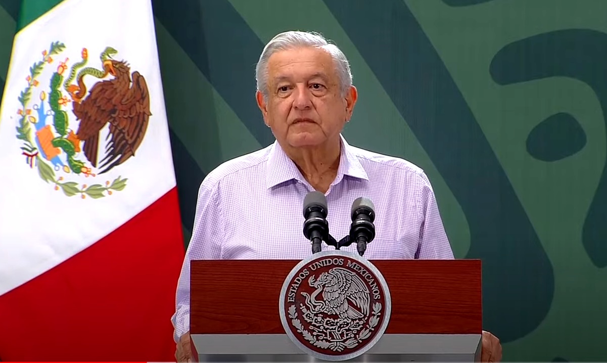 Gobierno obligado a apoyar doblemente a gobernadora de Colima: AMLO