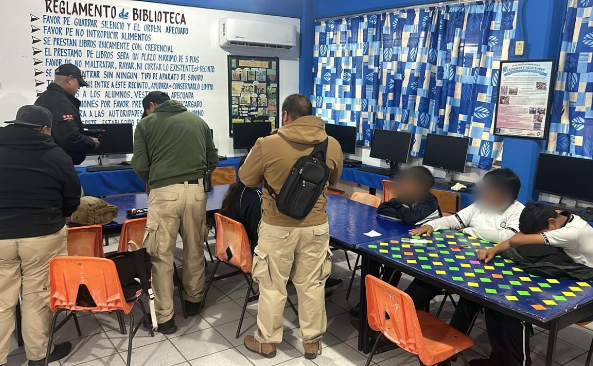 Alumnos de secundaria se intoxican al comer pastel en Navolato, Sinaloa