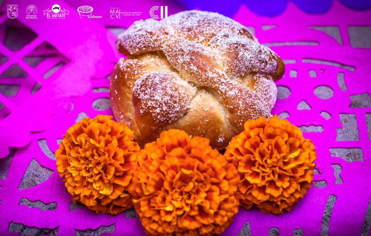 La UAQ lanza curso para aprender a hacer pan de muerto 