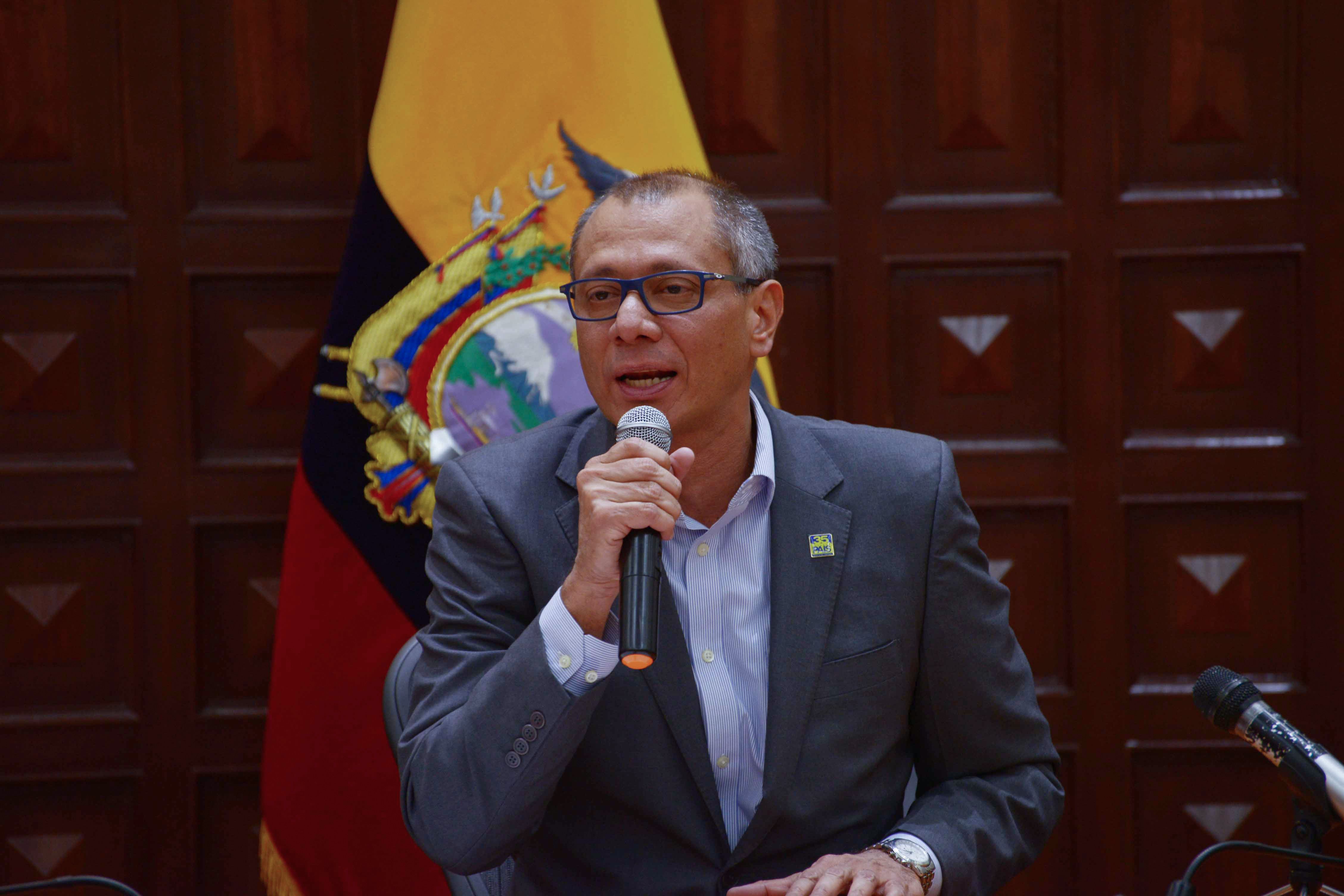 Ordenan detención del ex vicepresidente de Ecuador, Jorge Glas; se refugia en Embajada de México