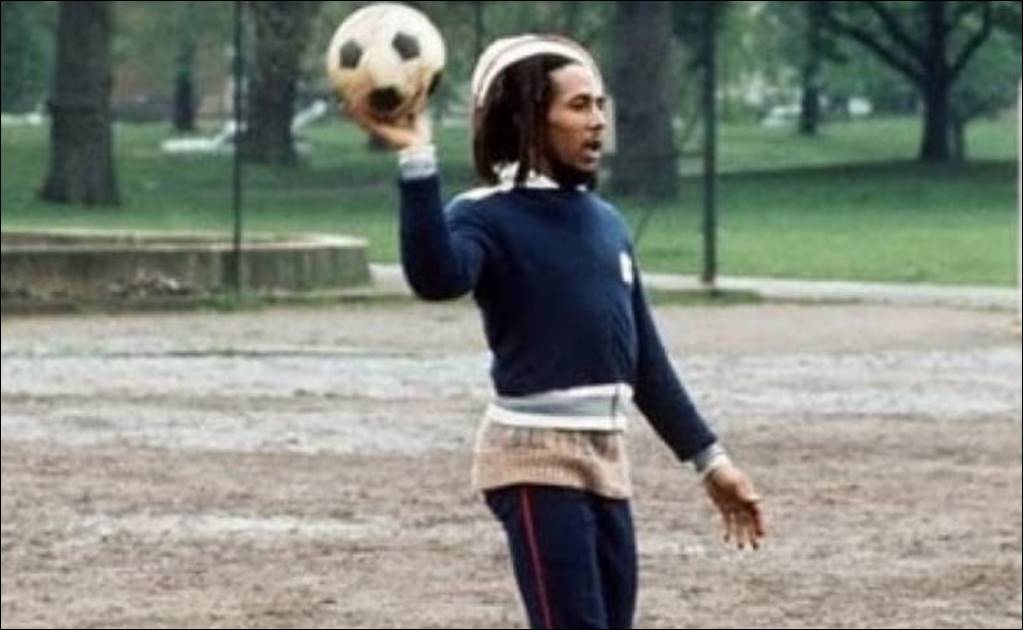 Bob Marley, música, marihuana y futbol