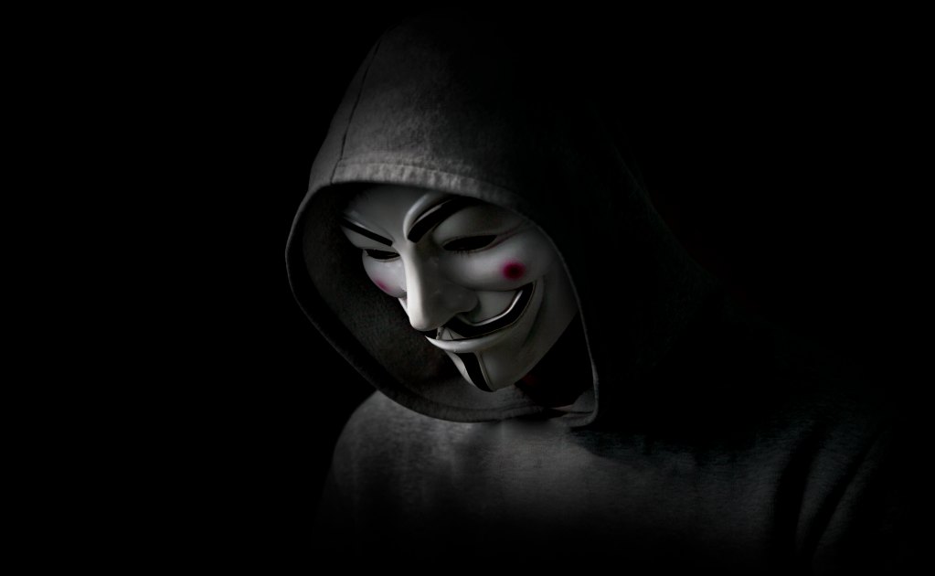 Anonymous ataca 300 portales institucionales en Tailandia