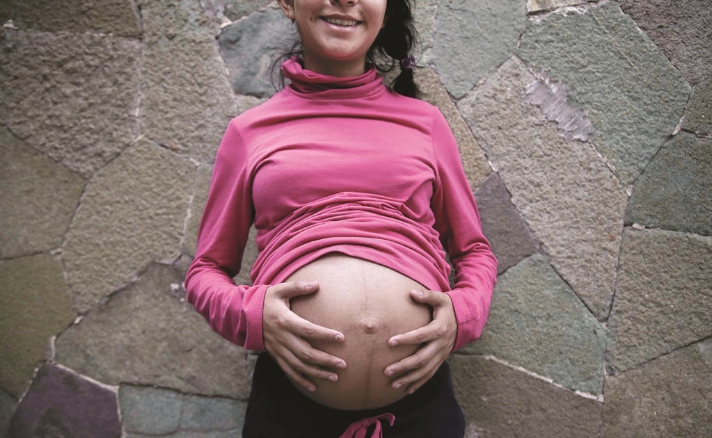 En 70% de los embarazos de niñas, padres son adultos