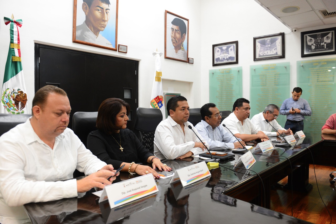 Presentarán 27 denuncias contra ex funcionarios en Quintana Roo