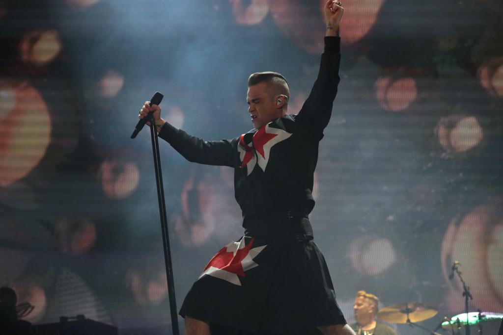 Robbie Williams comparte escenario del Corona Capital con su padre