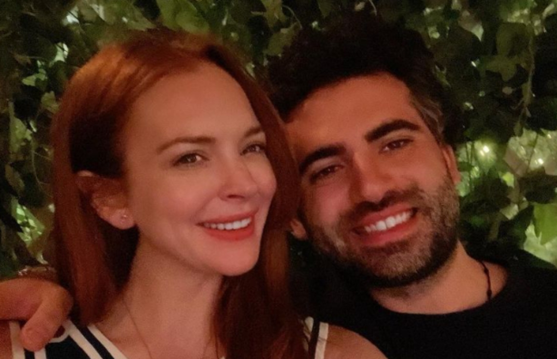 Lindsay Lohan anuncia embarazo junto a su esposo Bader Shammas 