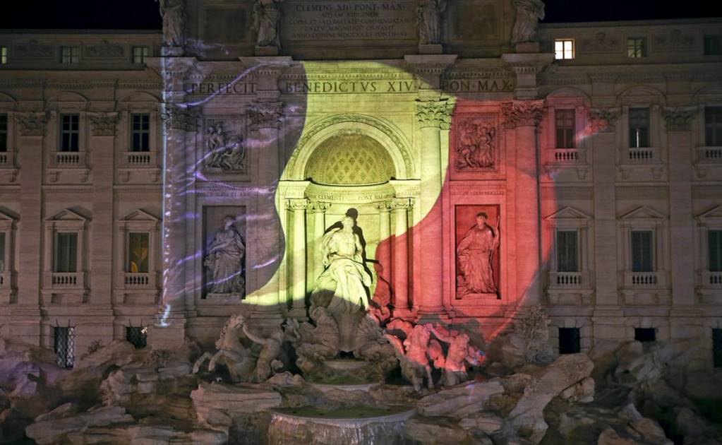 Fontana de Trevi se tiñe de los colores de Bélgica